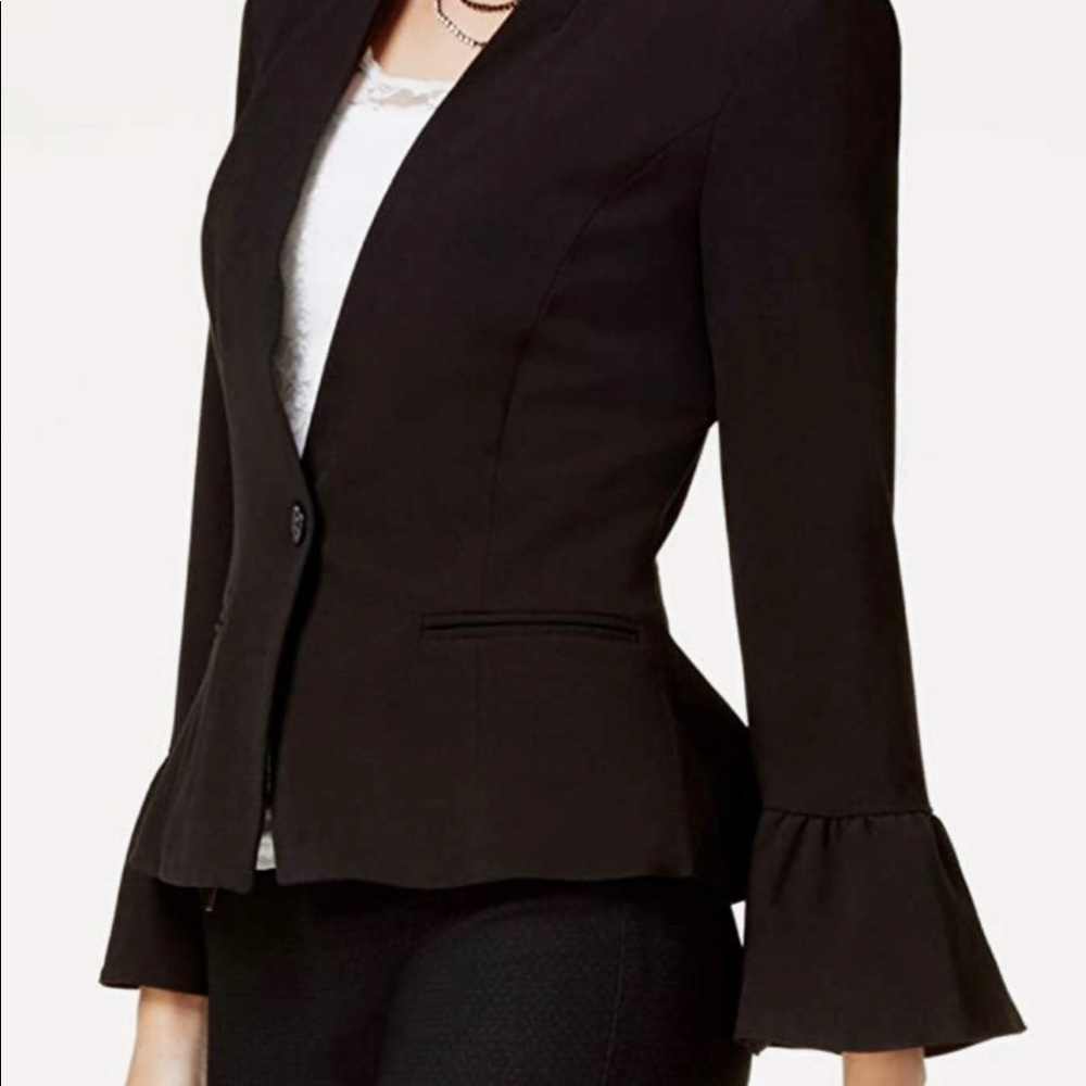 XOXO Womens Juniors Peplum Bell Sleeves One-Button Blazer Black
